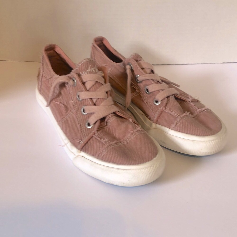 Blow Fish sneakers.